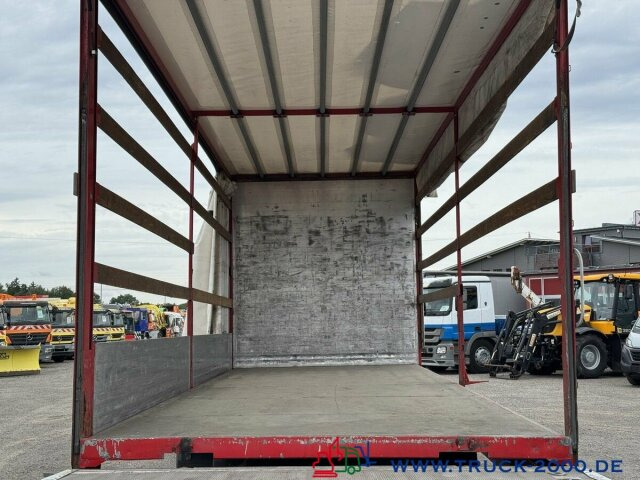 DAF LF220 Plane Spriegel Ladebordwand BÄR 1.500 Kg - Тентованный грузовик: фото 4 DAF LF220 Plane Spriegel Ladebordwand BÄR 1.500 Kg - Тентованный грузовик: фото 4