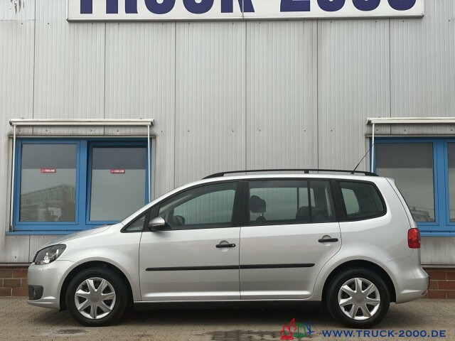 Volkswagen Touran 1.6 TDI BMT Trendline Styling/Sitzhzg./BC - Легковой автомобиль: фото 1 Volkswagen Touran 1.6 TDI BMT Trendline Styling/Sitzhzg./BC - Легковой автомобиль: фото 1