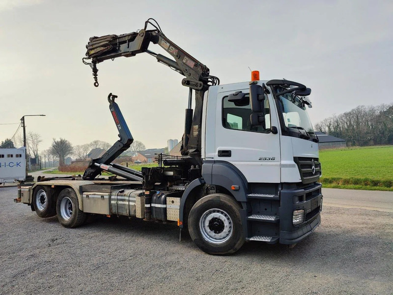 Mercedes-Benz Axor 2536 Euro5 container multilift crane HIAB 220 - Крюковой мультилифт, Автоманипулятор: фото 2 Mercedes-Benz Axor 2536 Euro5 container multilift crane HIAB 220 - Крюковой мультилифт, Автоманипулятор: фото 2