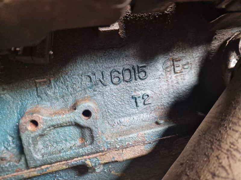 Двигатель Ford F2 6015: фото 8