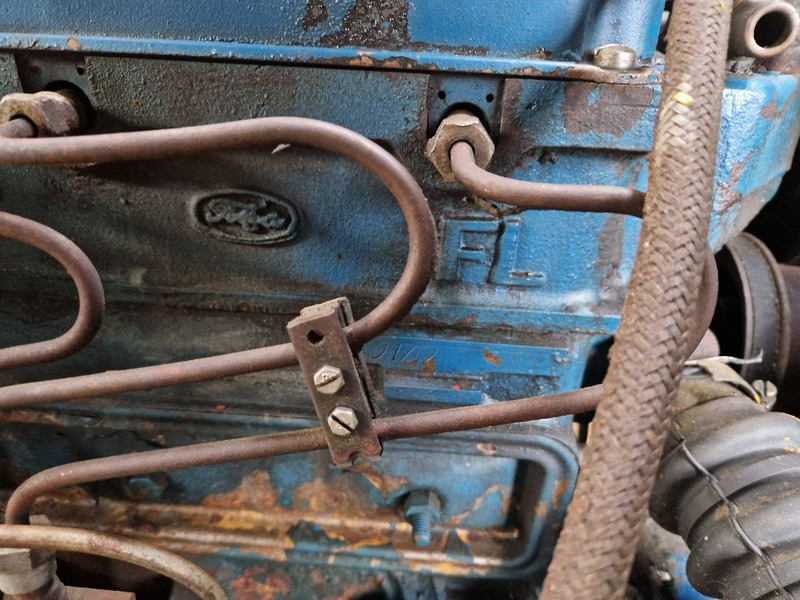 Двигатель Ford F2 6015: фото 6