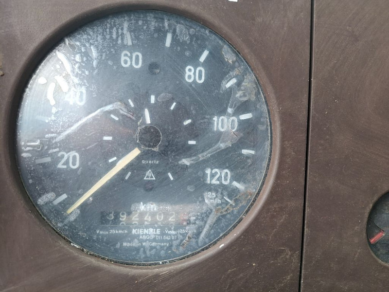 Mercedes-Benz 609 D-III - Эвакуатор: фото 4 Mercedes-Benz 609 D-III - Эвакуатор: фото 4