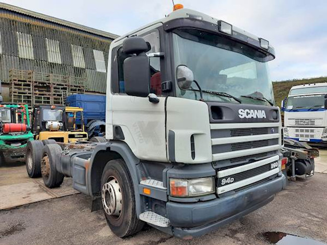 Scania P 94 DB 260 - Грузовик-шасси: фото 2 Scania P 94 DB 260 - Грузовик-шасси: фото 2