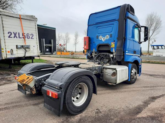 Mercedes-Benz ACTROS 1843 - Тягач: фото 4 Mercedes-Benz ACTROS 1843 - Тягач: фото 4