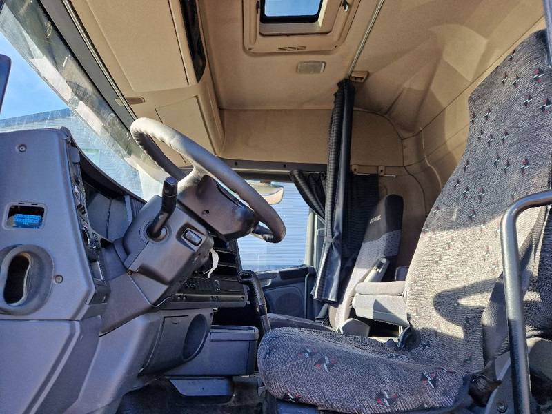 Тягач Scania R 420 LA4X2MNB: фото 17 Тягач Scania R 420 LA4X2MNB: фото 17