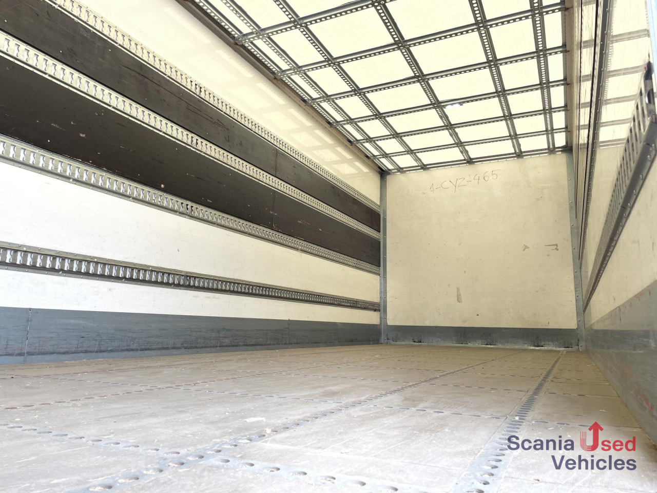 SCANIA P 320 DB6x2*4MNB RETARDER FULL AIR 8T TAIL LIFT AC - Грузовик с закрытым кузовом: фото 2 SCANIA P 320 DB6x2*4MNB RETARDER FULL AIR 8T TAIL LIFT AC - Грузовик с закрытым кузовом: фото 2