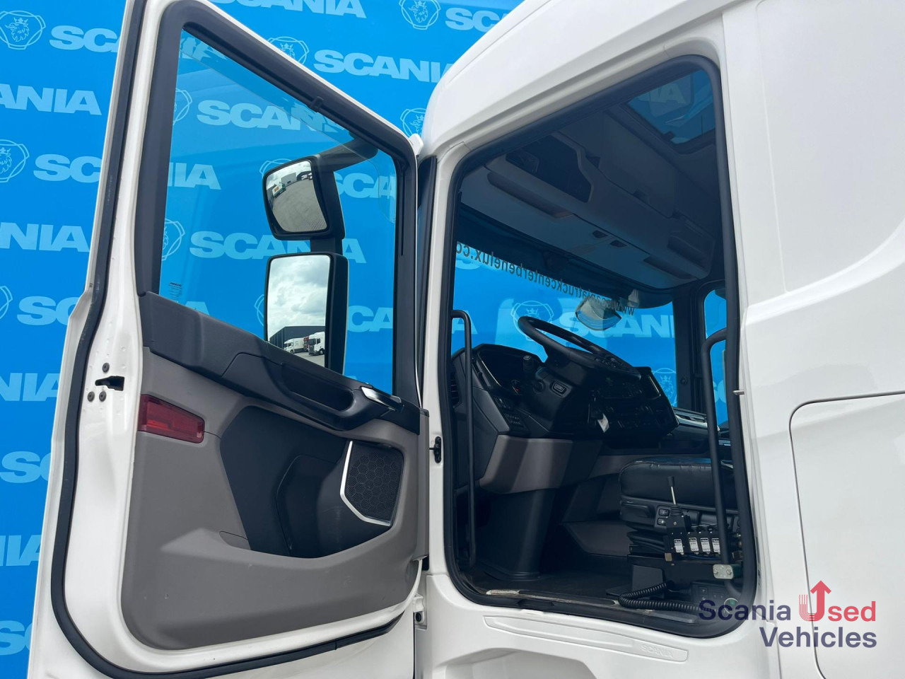 Грузовик-шасси SCANIA R 500 B6x2NB HOOKLIFT RETARDER FULL-AIR 9T DIIF-L: фото 15