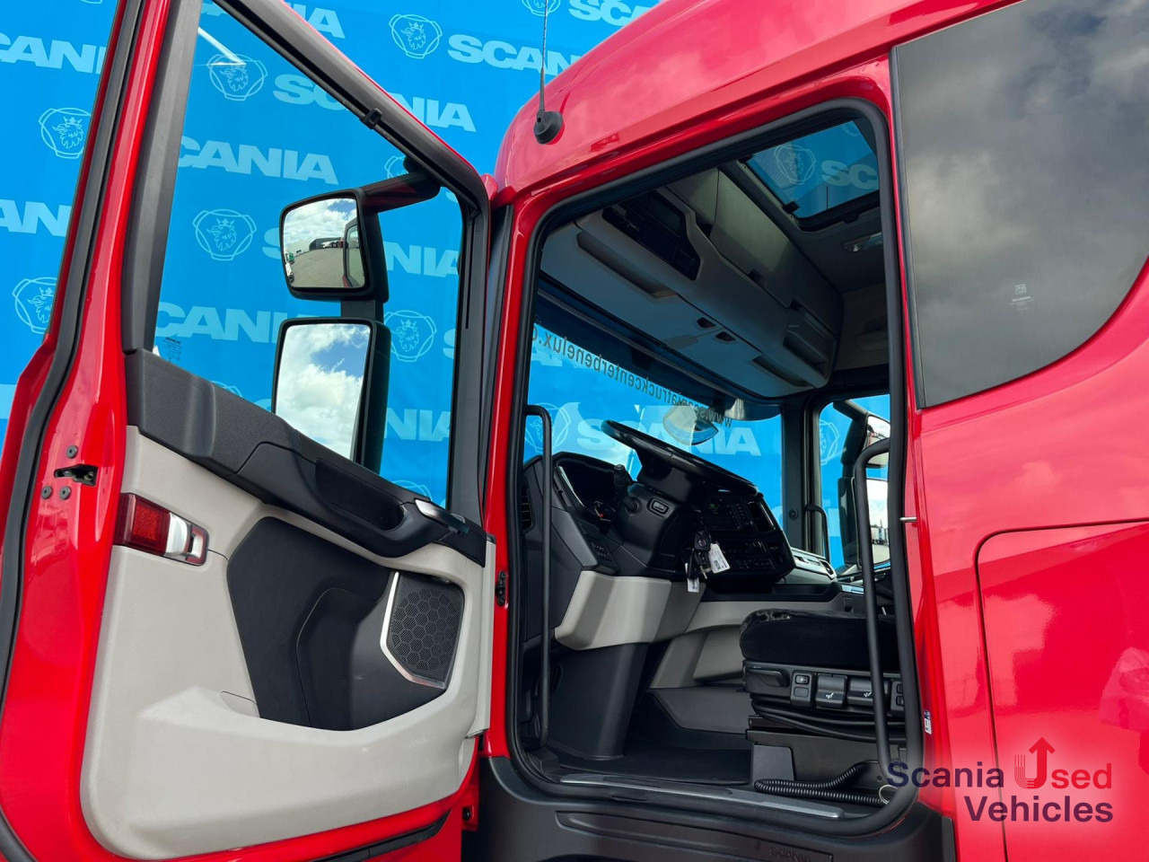 Тягач SCANIA R 410 A4x2NA RETARDER NAVI: фото 15 Тягач SCANIA R 410 A4x2NA RETARDER NAVI: фото 15