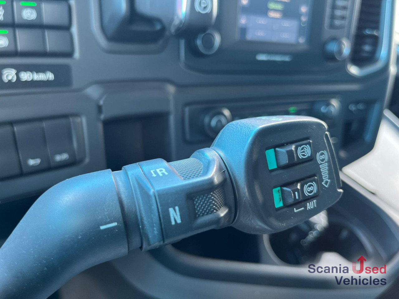 SCANIA R 450 A4x2NA RETARDER DIFF-L P-AIRCO PTOV - Тягач: фото 4 SCANIA R 450 A4x2NA RETARDER DIFF-L P-AIRCO PTOV - Тягач: фото 4