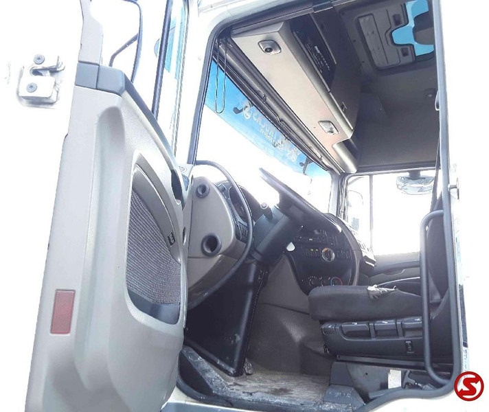DAF 105 XF 460 6x2 - Грузовик бортовой/ Платформа: фото 5 DAF 105 XF 460 6x2 - Грузовик бортовой/ Платформа: фото 5