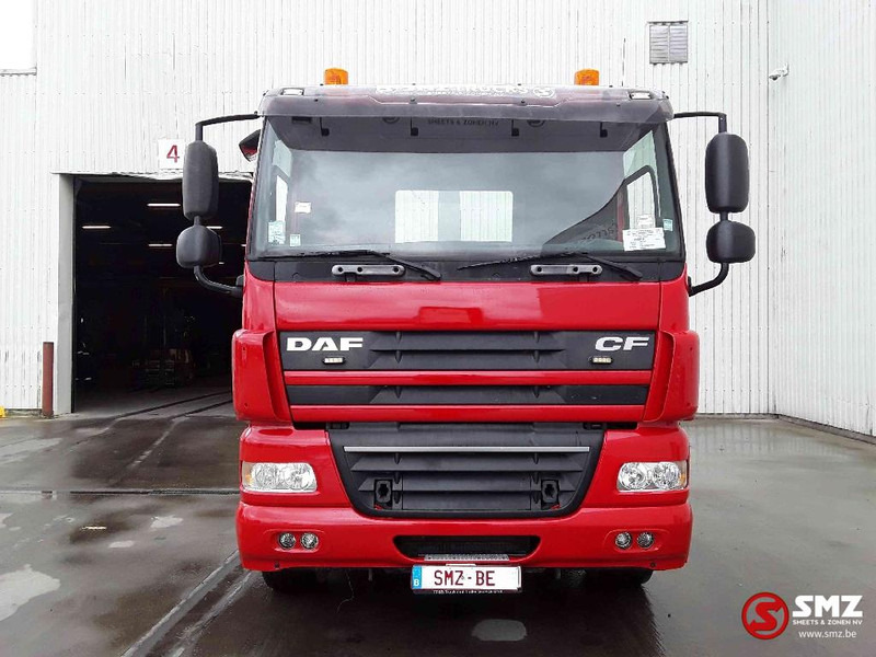 DAF 85 CF 410 6x4 - Грузовик-контейнеровоз/ Сменный кузов: фото 2 DAF 85 CF 410 6x4 - Грузовик-контейнеровоз/ Сменный кузов: фото 2