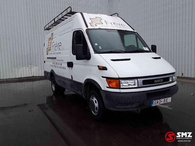 Цельнометаллический фургон Iveco Daily 35 S 13: фото 1