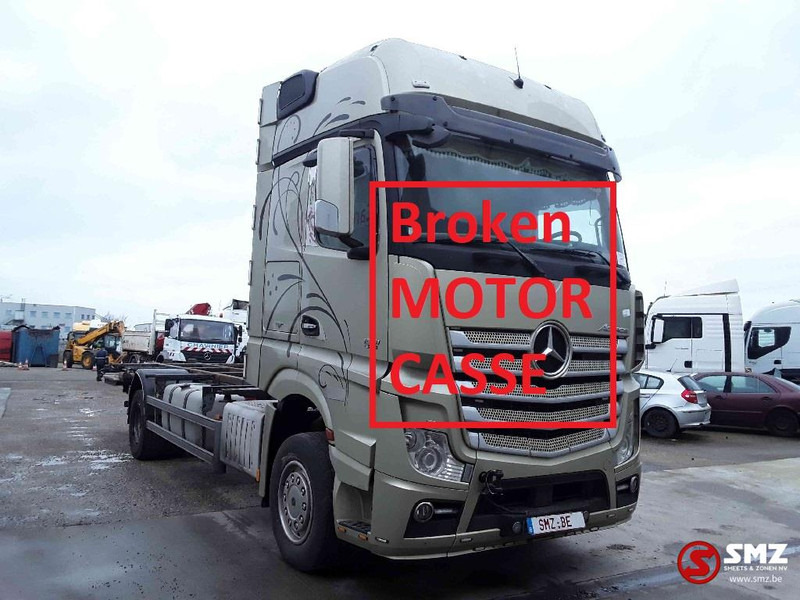 Mercedes-Benz Actros 1851 motor KO broken casse - Грузовик-контейнеровоз/ Сменный кузов: фото 1 Mercedes-Benz Actros 1851 motor KO broken casse - Грузовик-контейнеровоз/ Сменный кузов: фото 1