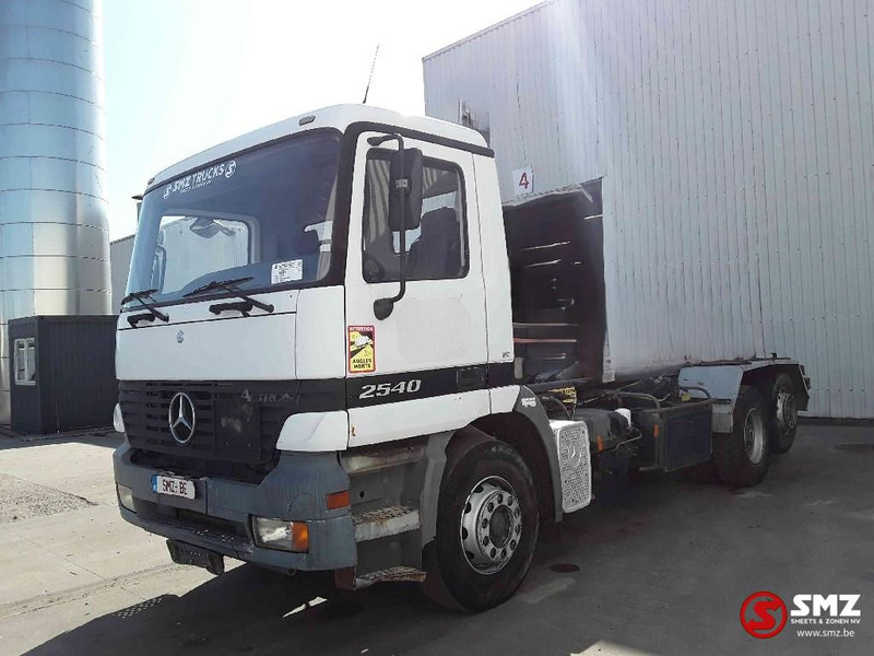 Mercedes-Benz Actros 2540 6x2 francais - Грузовик-шасси: фото 3 Mercedes-Benz Actros 2540 6x2 francais - Грузовик-шасси: фото 3