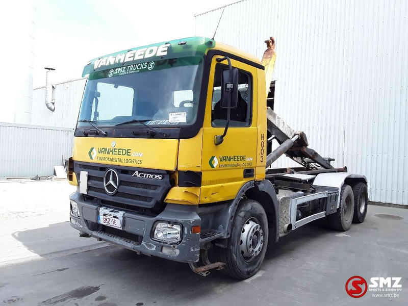 Mercedes-Benz Actros 2636 6x4 lames steel 3x - Грузовик-контейнеровоз/ Сменный кузов: фото 3 Mercedes-Benz Actros 2636 6x4 lames steel 3x - Грузовик-контейнеровоз/ Сменный кузов: фото 3