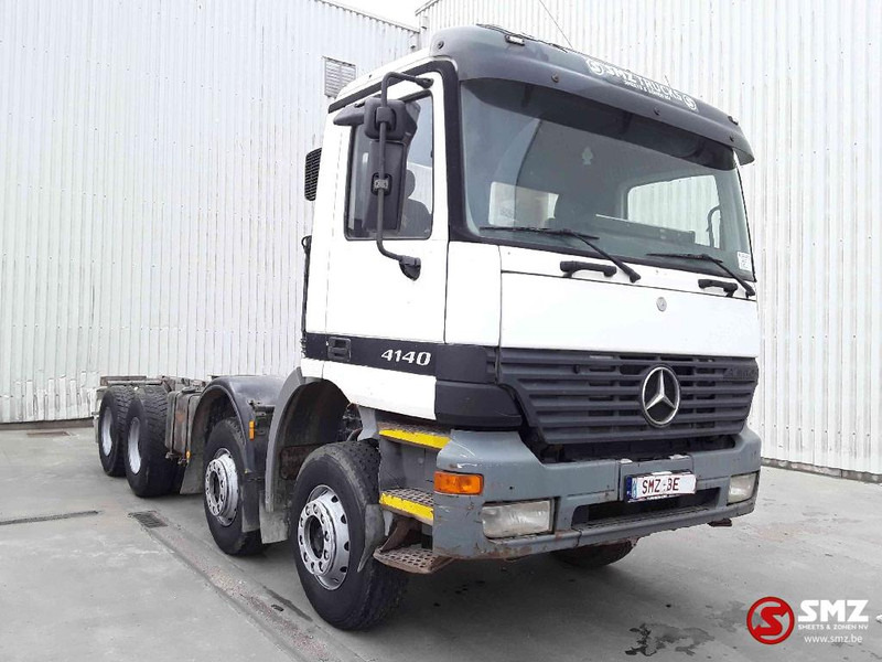 Mercedes-Benz Actros 4140 manual - Грузовик-шасси: фото 1 Mercedes-Benz Actros 4140 manual - Грузовик-шасси: фото 1