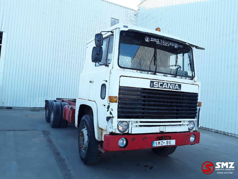 Scania 111 6x2 super lames - Грузовик-шасси: фото 1 Scania 111 6x2 super lames - Грузовик-шасси: фото 1