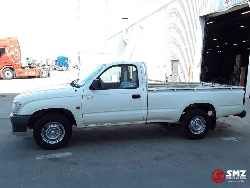 Toyota Hilux - Легковой автомобиль: фото 5 Toyota Hilux - Легковой автомобиль: фото 5