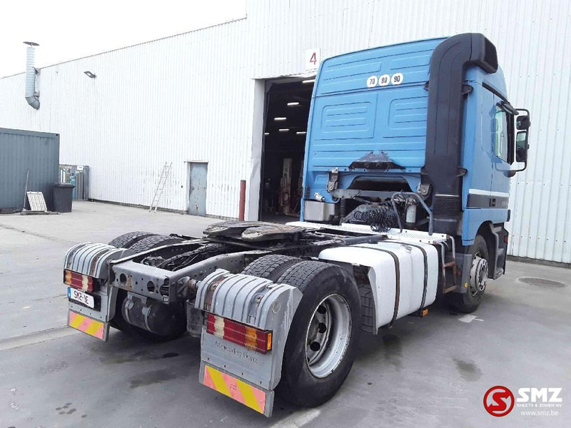 Тягач Mercedes-Benz Actros 1843 manual: фото 11