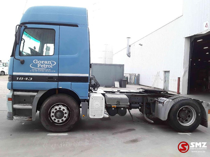 Тягач Mercedes-Benz Actros 1843 manual: фото 5