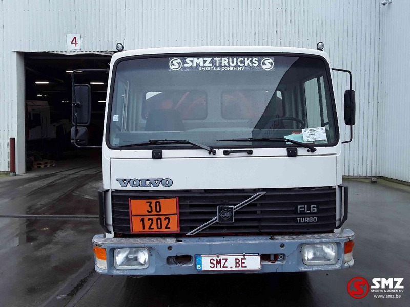 Volvo FL 6 6500l 8500 - Грузовик-цистерна: фото 2 Volvo FL 6 6500l 8500 - Грузовик-цистерна: фото 2