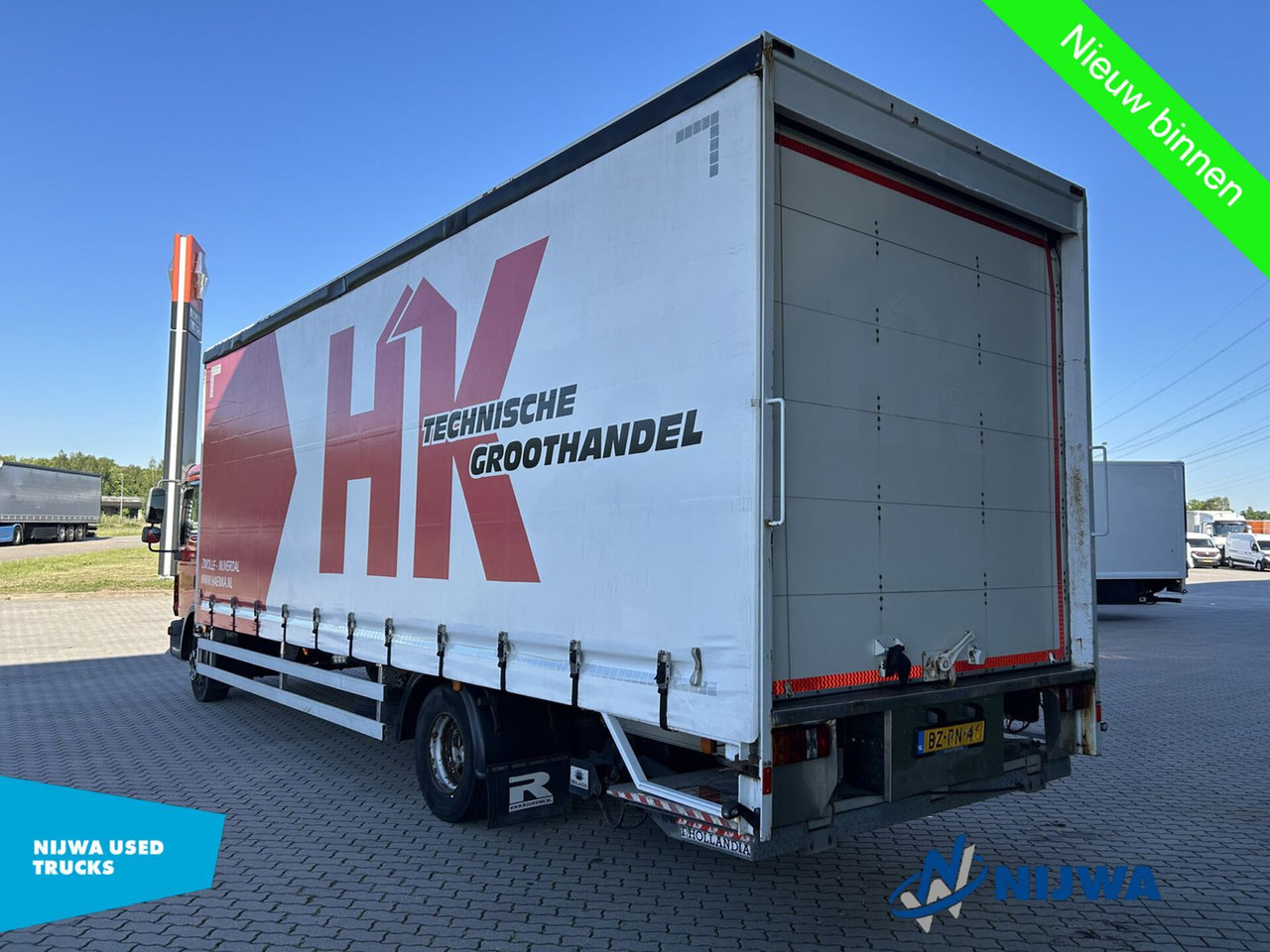 MAN TGL 12.180 4X2 Roldeur + Laaklep - Тентованный грузовик: фото 4 MAN TGL 12.180 4X2 Roldeur + Laaklep - Тентованный грузовик: фото 4