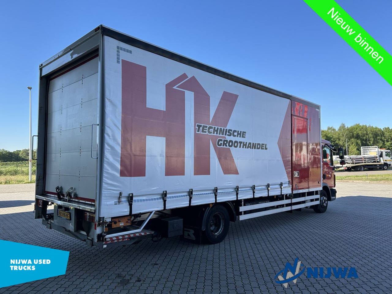 MAN TGL 12.180 4X2 Roldeur + Laaklep - Тентованный грузовик: фото 3 MAN TGL 12.180 4X2 Roldeur + Laaklep - Тентованный грузовик: фото 3