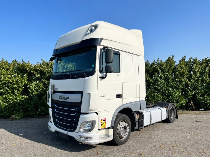 DAF XF 460 FT SSC Lowdeck Euro6 - Тягач: фото 2 DAF XF 460 FT SSC Lowdeck Euro6 - Тягач: фото 2