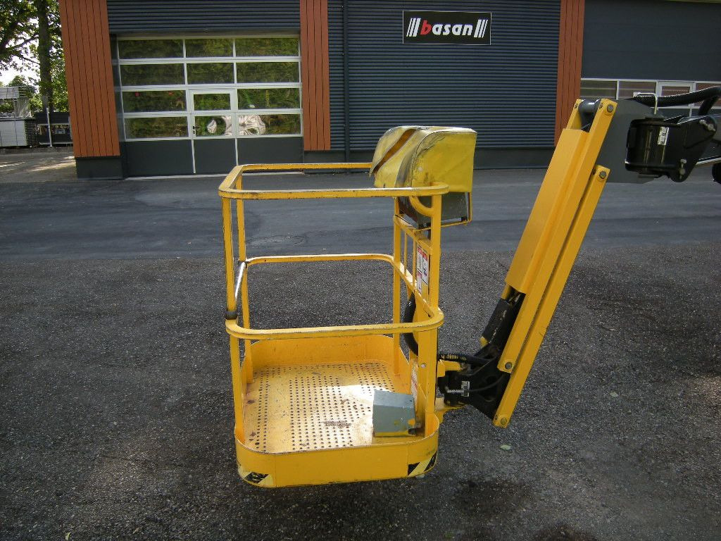 Грузовик с подъемником Haulotte HA12CJ+ , AH 12m, Korbarm drehbar: фото 24 Грузовик с подъемником Haulotte HA12CJ+ , AH 12m, Korbarm drehbar: фото 24