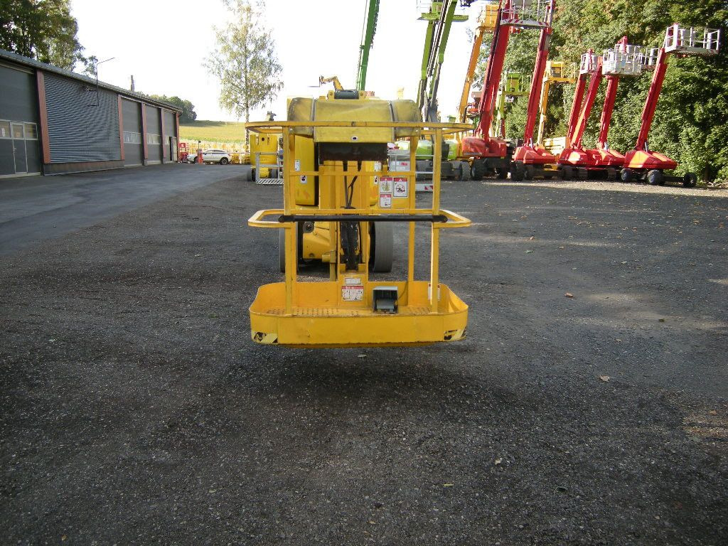 Грузовик с подъемником Haulotte HA12CJ+ , AH 12m, Korbarm drehbar: фото 17 Грузовик с подъемником Haulotte HA12CJ+ , AH 12m, Korbarm drehbar: фото 17