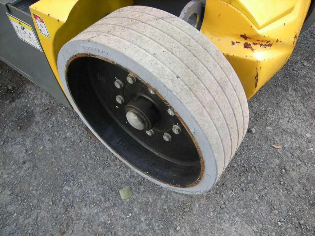 Грузовик с подъемником Haulotte HA12CJ+ , AH 12m, Korbarm drehbar: фото 8 Грузовик с подъемником Haulotte HA12CJ+ , AH 12m, Korbarm drehbar: фото 8