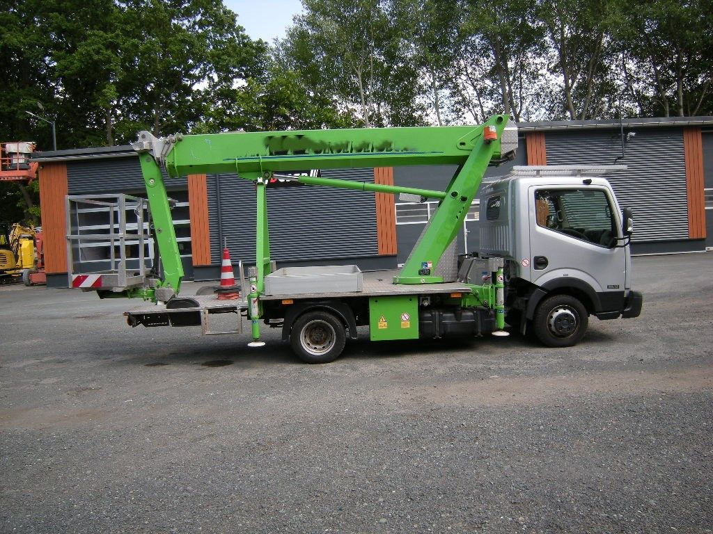 Грузовик с подъемником Nissan NT400 Cabstar mit Palfinger P210BK, 21m: фото 17