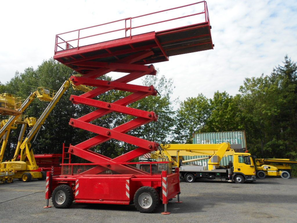 Scherenarbeitsbühne Liftlux SL205-25D4WD, AH 22 Scherenarbeitsbühne Liftlux SL205-25D4WD, AH 22 - Ножничный подъемник: фото 4 Scherenarbeitsbühne Liftlux SL205-25D4WD, AH 22 Scherenarbeitsbühne Liftlux SL205-25D4WD, AH 22 - Ножничный подъемник: фото 4
