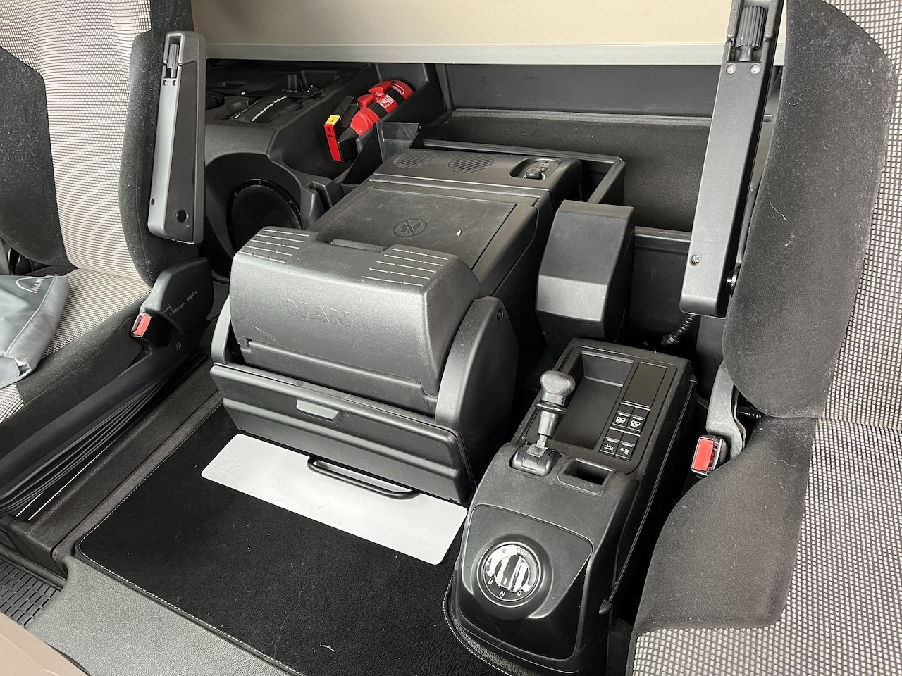 MAN TGX 26.500 6x2 Fahrgestell Lenk-Liftachse AHK - Грузовик: фото 3 MAN TGX 26.500 6x2 Fahrgestell Lenk-Liftachse AHK - Грузовик: фото 3