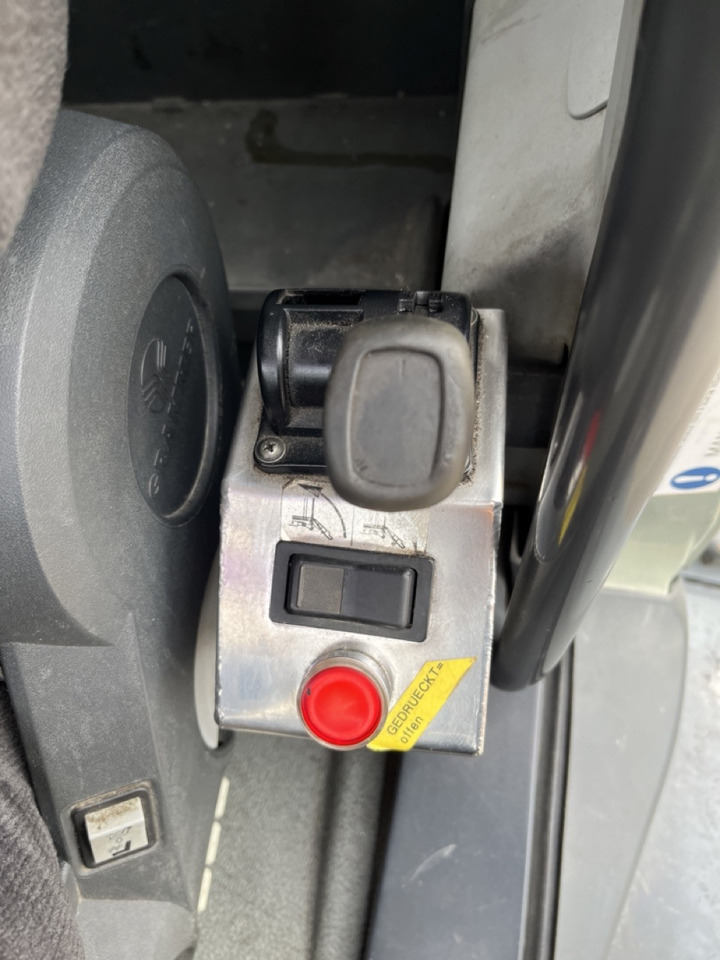 MAN 35.430 8x4 Intarder Analog Tacho Bordmatik - Самосвал: фото 3 MAN 35.430 8x4 Intarder Analog Tacho Bordmatik - Самосвал: фото 3