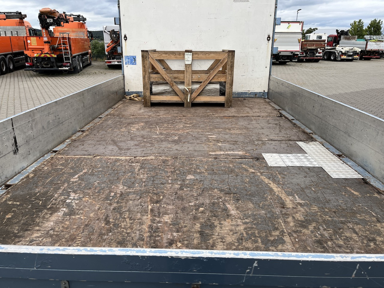 MAN TGL 8.220 4x2 Pritsche AHK - Малотоннажный бортовой грузовик: фото 4 MAN TGL 8.220 4x2 Pritsche AHK - Малотоннажный бортовой грузовик: фото 4