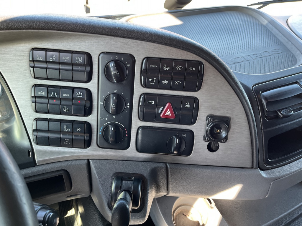 Mercedes-Benz 2541 6x2 Atlas 135.2E Pritsche 8,20 m - Тентованный грузовик, Автоманипулятор: фото 5 Mercedes-Benz 2541 6x2 Atlas 135.2E Pritsche 8,20 m - Тентованный грузовик, Автоманипулятор: фото 5
