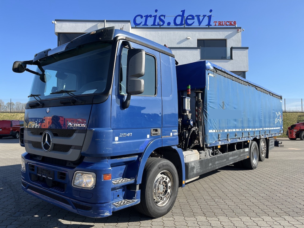 Mercedes-Benz 2541 6x2 Atlas 135.2E Pritsche 8,20 m - Тентованный грузовик, Автоманипулятор: фото 1 Mercedes-Benz 2541 6x2 Atlas 135.2E Pritsche 8,20 m - Тентованный грузовик, Автоманипулятор: фото 1