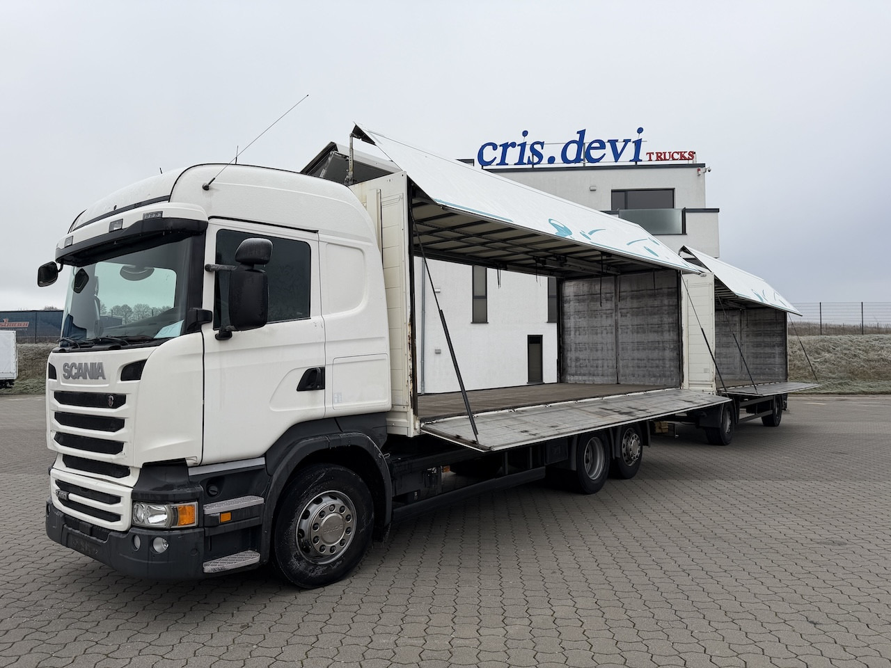 Scania R 450 6x2 Geränkezug + Orten Anhänger - Грузовик с закрытым кузовом: фото 1 Scania R 450 6x2 Geränkezug + Orten Anhänger - Грузовик с закрытым кузовом: фото 1