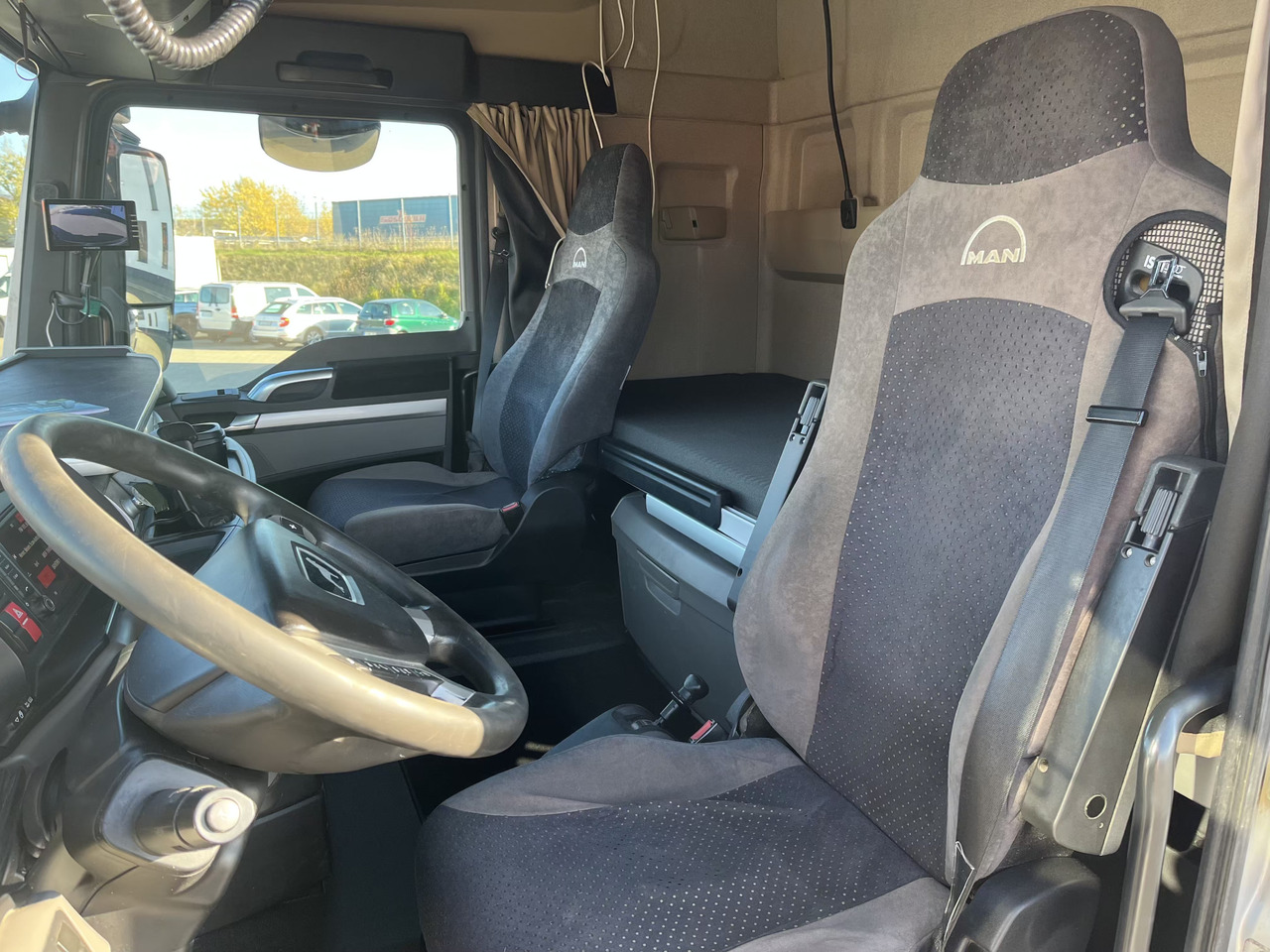 MAN TGX 18.540 4x2 D38 Intarder - Тягач: фото 3 MAN TGX 18.540 4x2 D38 Intarder - Тягач: фото 3