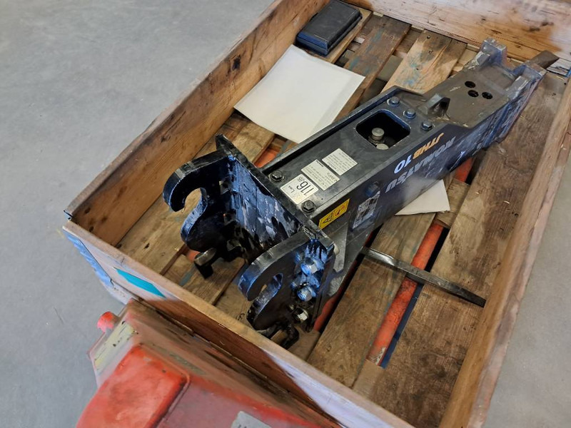 Komatsu JTHB10-3 - Гидромолот для Строительной техники: фото 3 Komatsu JTHB10-3 - Гидромолот для Строительной техники: фото 3