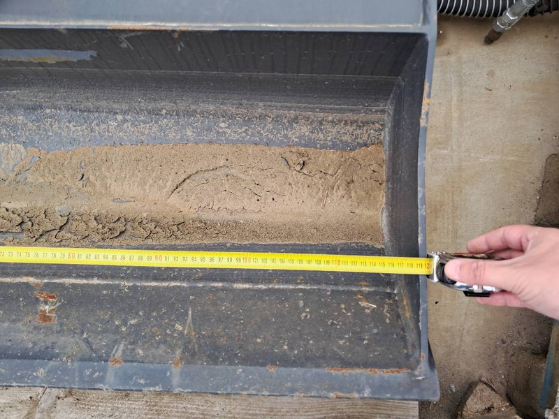 Komatsu PC24MR-5 NEW BUCKET SET + QC - Ковш для Строительной техники: фото 3 Komatsu PC24MR-5 NEW BUCKET SET + QC - Ковш для Строительной техники: фото 3