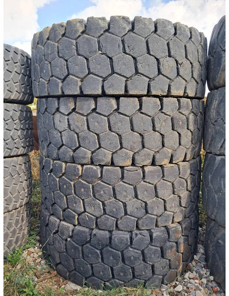 Michelin Xtra Load Grip 24.00R35 - Шины и диски для Строительной техники: фото 1 Michelin Xtra Load Grip 24.00R35 - Шины и диски для Строительной техники: фото 1