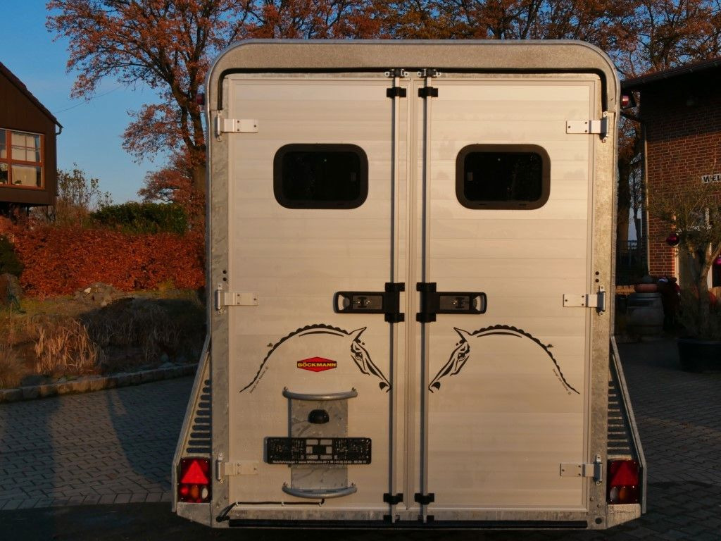 Böckmann Traveller G 3 Sofort Verfügbar - Прицеп-коневоз: фото 4 Böckmann Traveller G 3 Sofort Verfügbar - Прицеп-коневоз: фото 4
