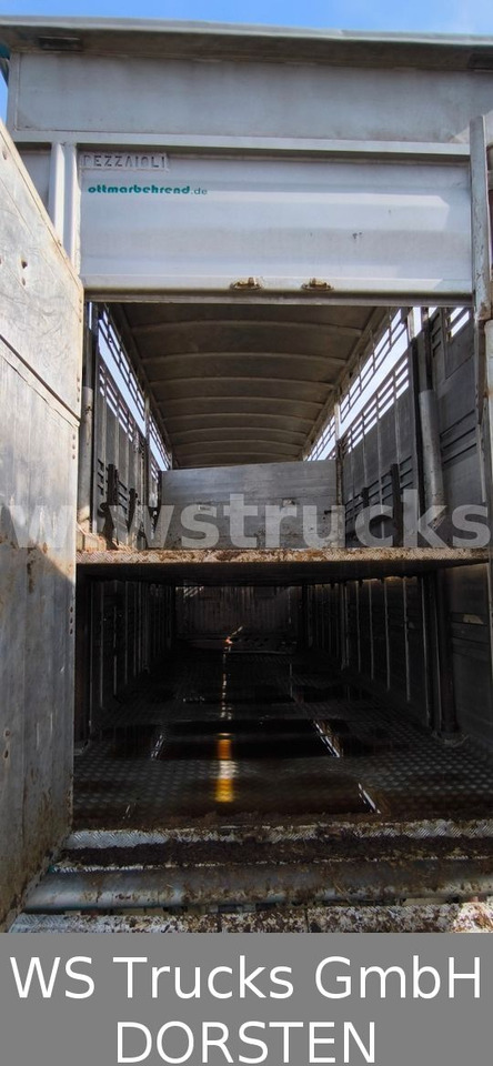 Прицеп для перевозки животных Pezzaioli 2 Stock RBA31F ausfahrbares Dach Viehanhänger: фото 7 Прицеп для перевозки животных Pezzaioli 2 Stock RBA31F ausfahrbares Dach Viehanhänger: фото 7