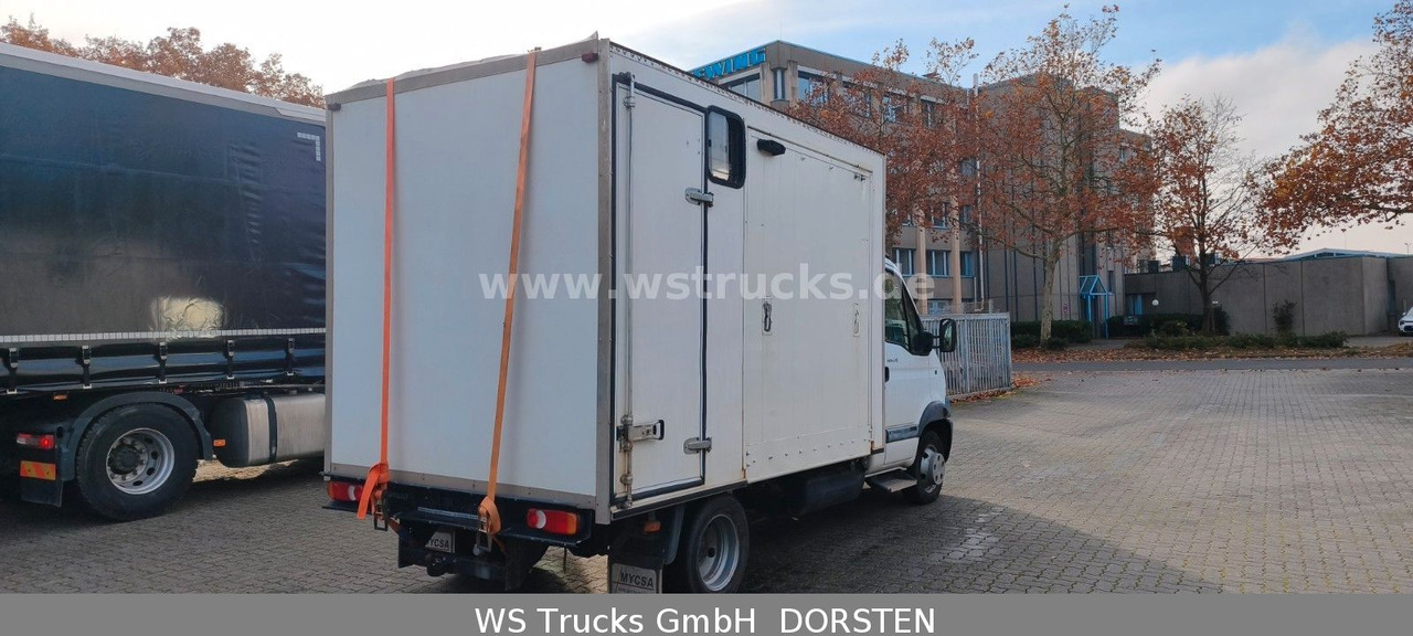 Renault Mascott Pferdeaufbau 2 Pferde - Грузовик для перевозки животных: фото 4 Renault Mascott Pferdeaufbau 2 Pferde - Грузовик для перевозки животных: фото 4