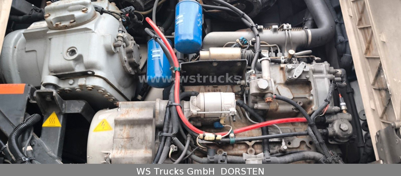 Schmitz Cargobull Kühlauflieger Rohrbahn Hooks | Vector 1850 MT - Полуприцеп-фургон: фото 4 Schmitz Cargobull Kühlauflieger Rohrbahn Hooks | Vector 1850 MT - Полуприцеп-фургон: фото 4