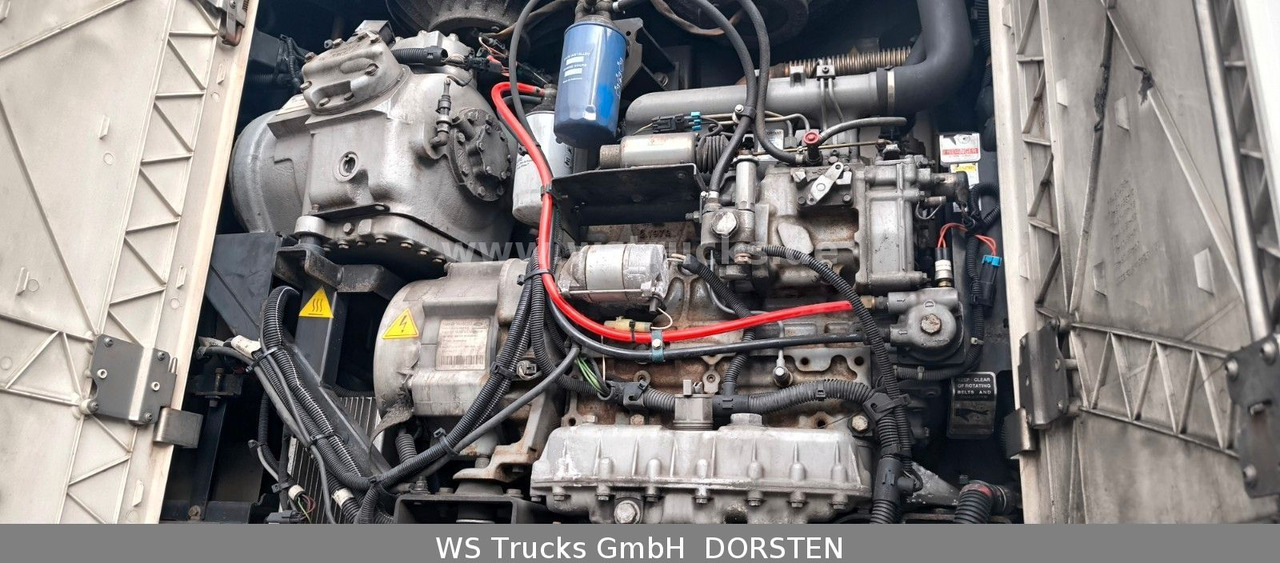 Schmitz Cargobull Kühlauflieger Rohrbahn Hooks | Vector 1850 MT - Полуприцеп-фургон: фото 4 Schmitz Cargobull Kühlauflieger Rohrbahn Hooks | Vector 1850 MT - Полуприцеп-фургон: фото 4