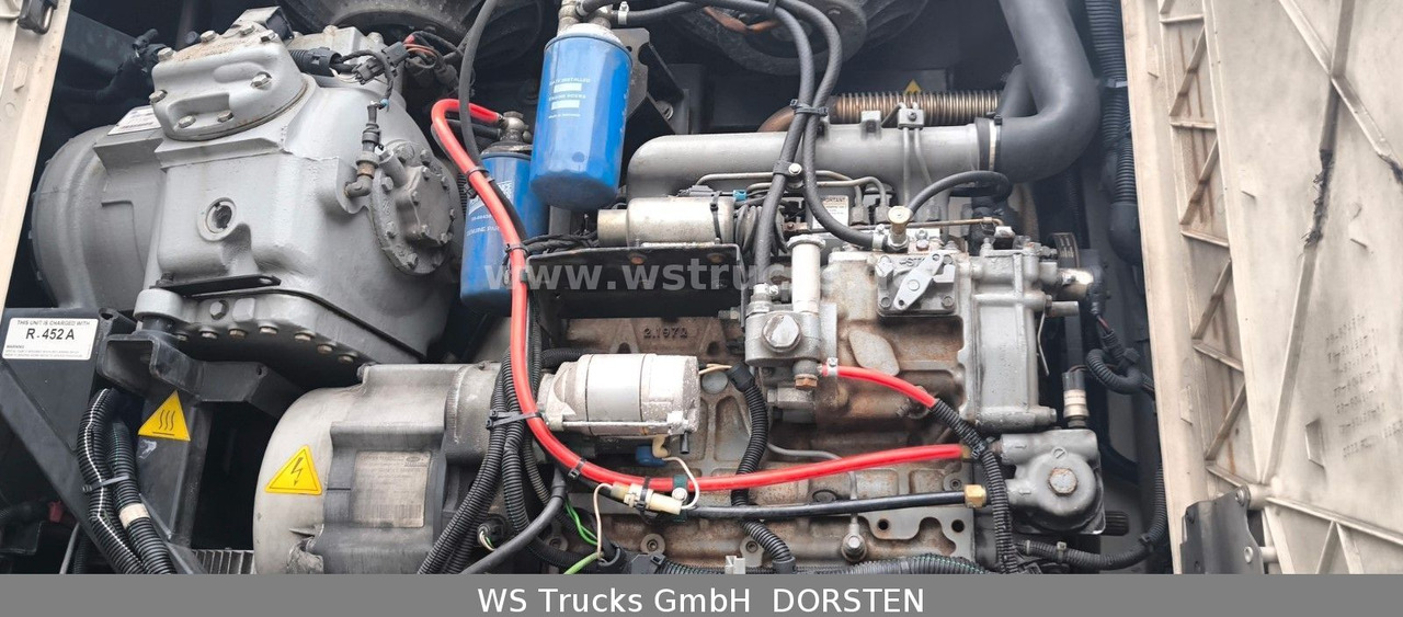 Schmitz Cargobull Kühlauflieger Rohrbahn Hooks | Vector 1850 MT - Полуприцеп-фургон: фото 4 Schmitz Cargobull Kühlauflieger Rohrbahn Hooks | Vector 1850 MT - Полуприцеп-фургон: фото 4