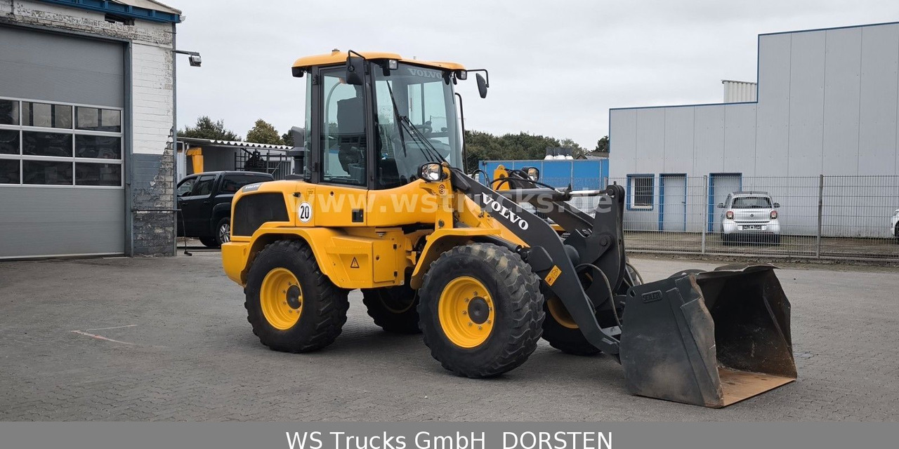 Volvo Radlader L 35 G - Колёсный погрузчик: фото 3 Volvo Radlader L 35 G - Колёсный погрузчик: фото 3